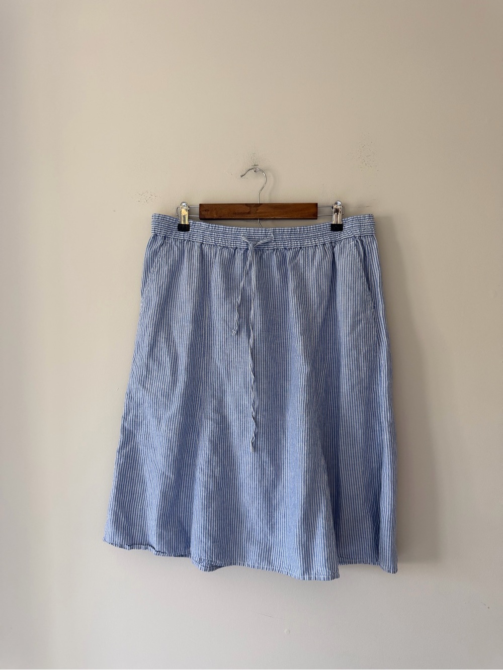 Talbots Blue and White Striped A-Line Drawstring Skirt With Pockets